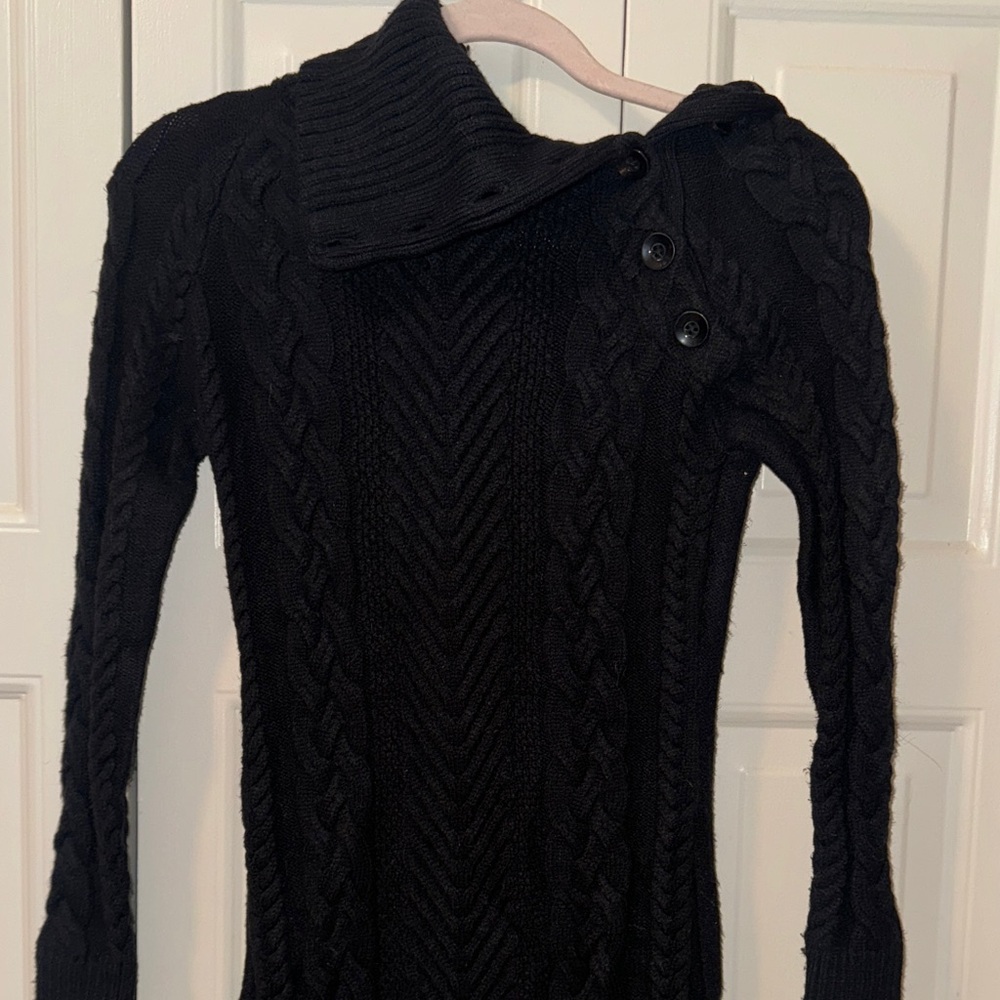 Elegant Black Cable Knit Dress